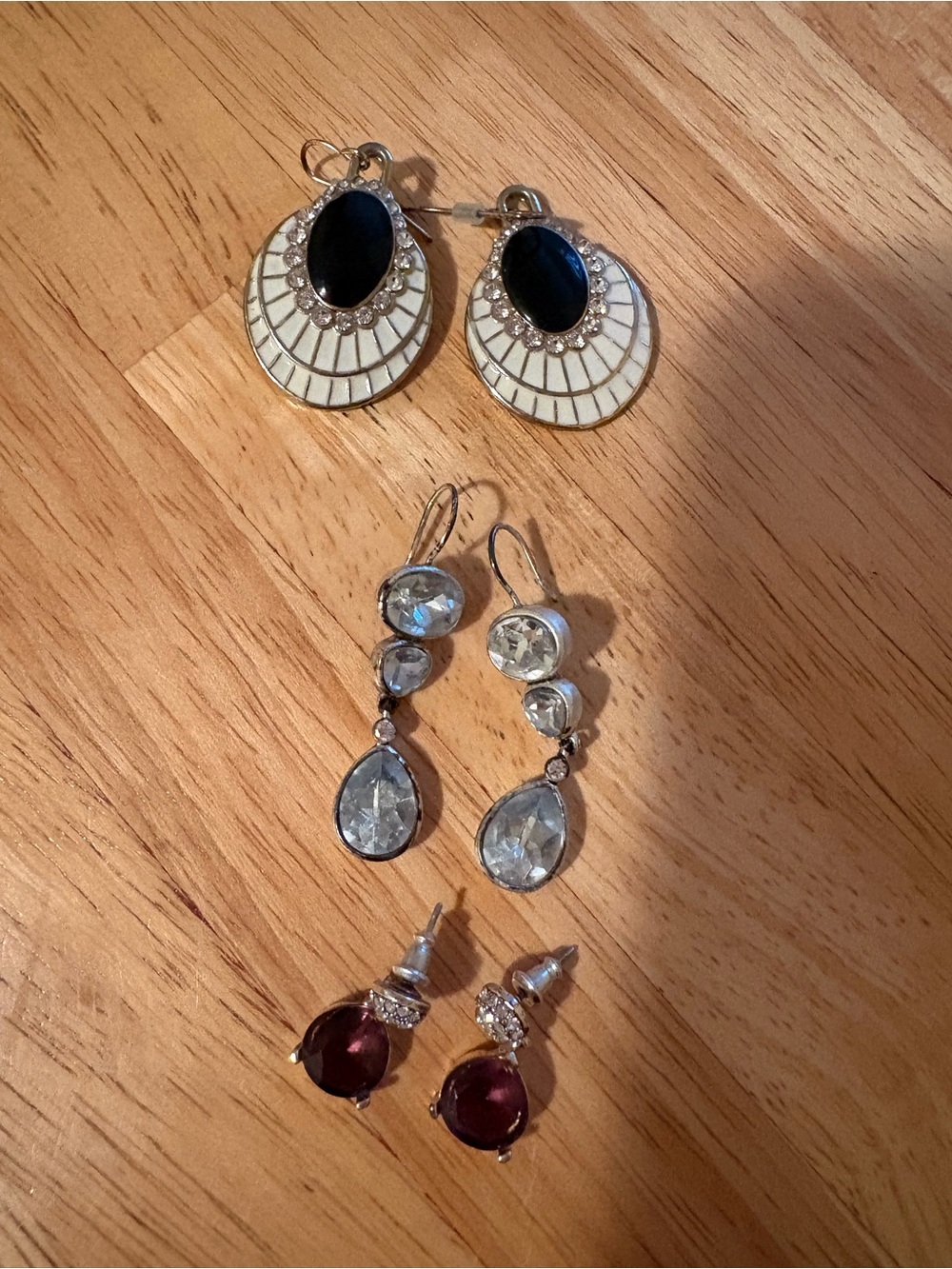 3 pairs of earrings